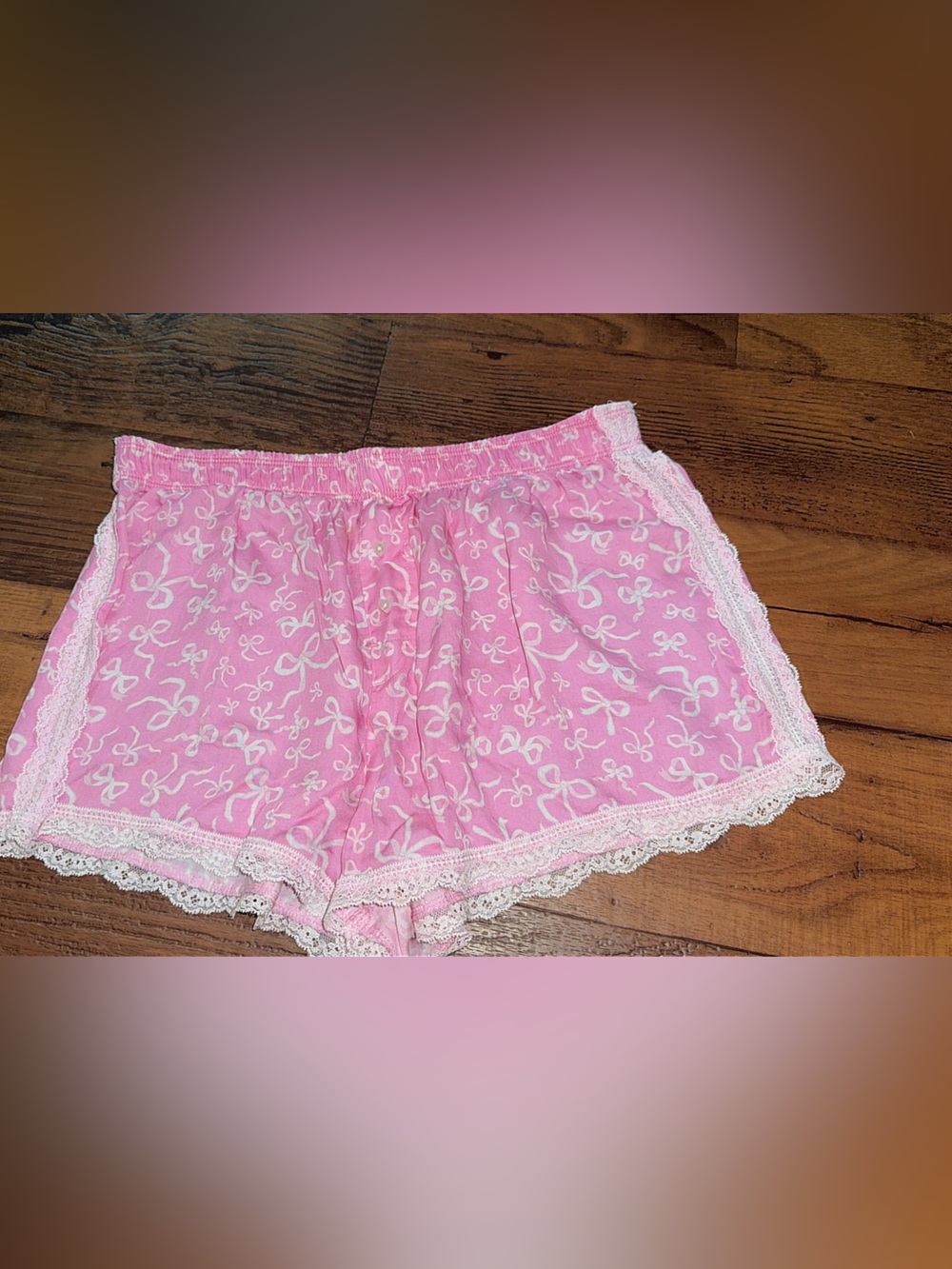 Excellent VS Pink X LoveShackFancy Satin Sleep Shorts w/ Bows Size Small - Picture 10 of 14